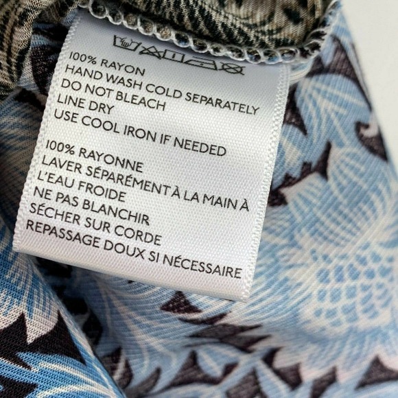 Womens Urban Outfitters Kimchi Blue‎ Floral Size M Shorts Pockets Print NWOT - Picture 5 of 6